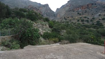 Kamarospito in Patsianos - Blick auf Kallikratis-Schlucht